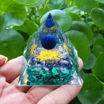 Orgonite Pirâmide Expansão Conciência e Conexão Espiritual