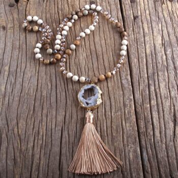 Colar Boho Chic de Contas com Drusa e Tassel
