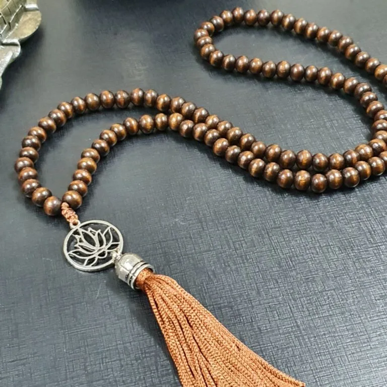 Japamala 108 Contas de Madeira - Flor de Lótus