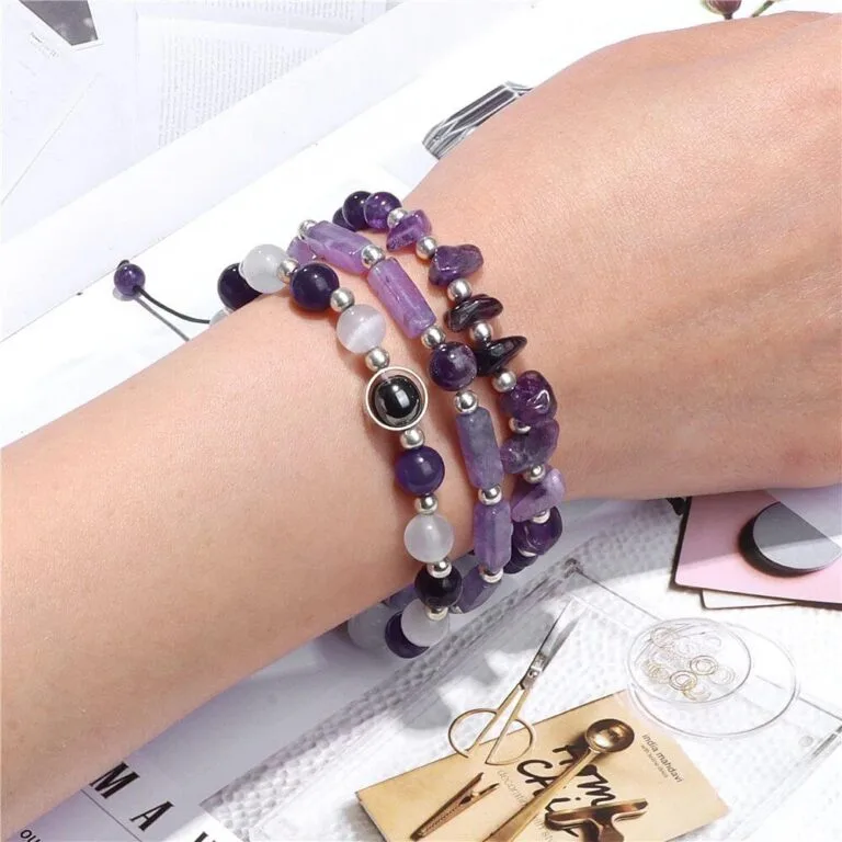 Conjunto de Pulseiras de Ametista: Elegância e Energia