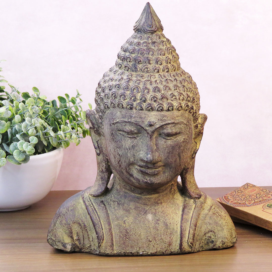 Busto de Buda em Pedra