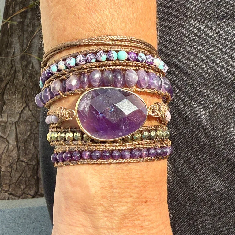 Pulseira Ametista Boho Chic 5 Voltas Sofia - Sabedoria e Intuição
